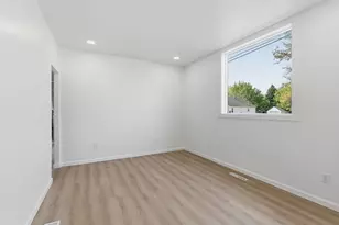 611 3rd St NW, Austin, MN 55912 - Photo 33
