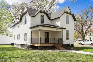 611 3rd St NW, Austin, MN 55912 - Photo 11