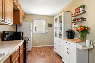 203 16th St SE, Austin, MN 55912 - Photo 5