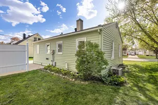 203 16th St SE, Austin, MN 55912 - Photo 25