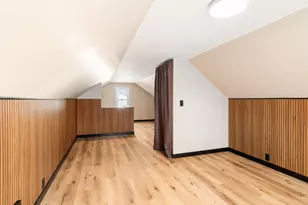 2110 E Oakland Ave, Austin, MN 55912 - Photo 15