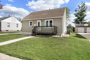 2110 E Oakland Ave, Austin, MN 55912 - Photo 25