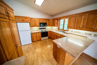 3315 Oxford Lane NW, Rochester, MN 55901 - Photo 9