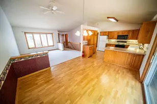 3315 Oxford Ln NW, Rochester, MN 55901 - Photo 7
