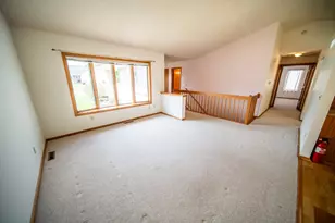 3315 Oxford Ln NW, Rochester, MN 55901 - Photo 3