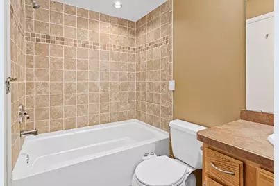712 Stewart Avenue, Saint Paul, MN 55102 - Photo 21