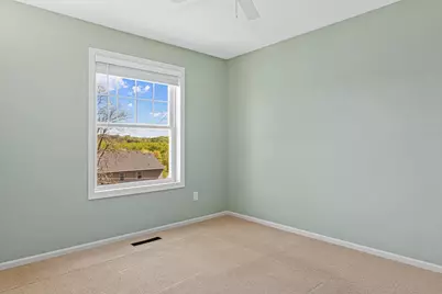 712 Stewart Avenue, Saint Paul, MN 55102 - Photo 13