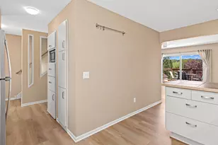 712 Stewart Ave, Saint Paul, MN 55102 - Photo 9
