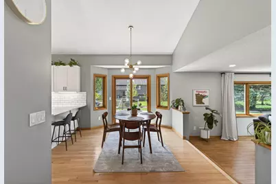 956 Trillium Court, Eagan, MN 55123 - Photo 9