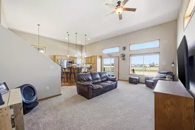 6219 55th Avenue S, Fargo, ND 58104 - Photo 7