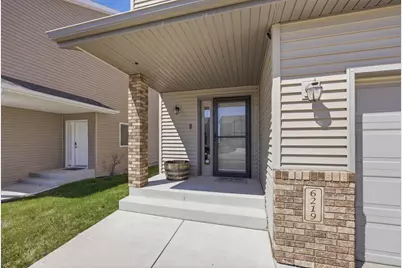 6219 55th Avenue S, Fargo, ND 58104 - Photo 3