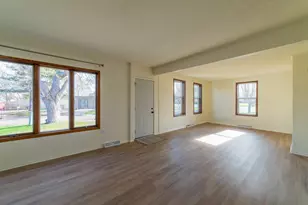 105 Commercial Ave N, Sandstone, MN 55072 - Photo 35