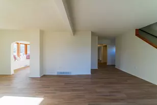 105 Commercial Ave N, Sandstone, MN 55072 - Photo 23