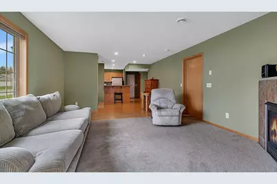 114 Iverson Street W, Saint Joseph, MN 56374 - Photo 5