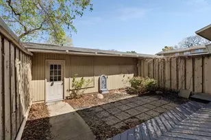 173 Windsor Ln, New Brighton, MN 55112 - Photo 9