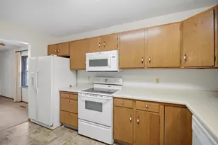 1200 18th Ave NW, Austin, MN 55912 - Photo 9