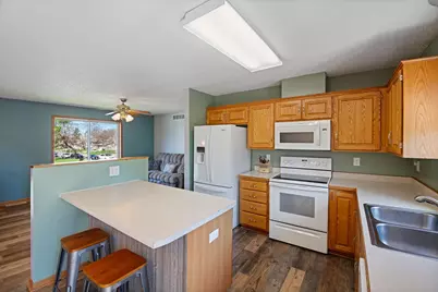 710 S Piety Street, Ellsworth, WI 54011 - Photo 7