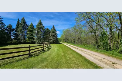 35423 Skyview Drive, Winona, MN 55987 - Photo 61