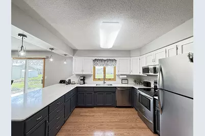 111 Buckeye Drive, Montevideo, MN 56265 - Photo 11