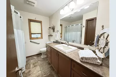 111 Buckeye Drive, Montevideo, MN 56265 - Photo 17