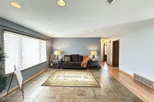 111 Buckeye Dr, Montevideo, MN 56265 - Photo 5
