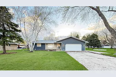 111 Buckeye Drive, Montevideo, MN 56265 - Photo 3