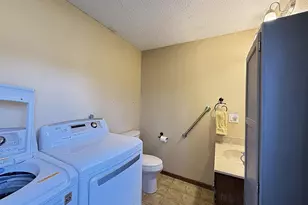 111 Buckeye Dr, Montevideo, MN 56265 - Photo 27