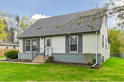 2216 Thorndale Avenue, New Brighton, MN 55112 - Photo 5