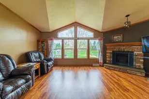 33071 Holly Rd, Pine City, MN 55063 - Photo 5