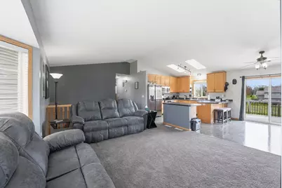 26173 Goodview Avenue, Wyoming, MN 55092 - Photo 9