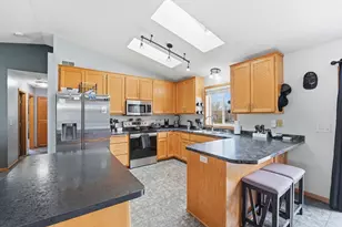 26173 Goodview Ave, Wyoming, MN 55092 - Photo 7