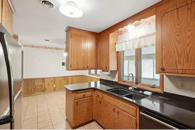 18415 14th Avenue N, Plymouth, MN 55447 - Photo 11