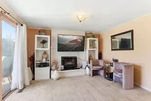 5653 Chatsworth St N, Shoreview, MN 55126 - Photo 9