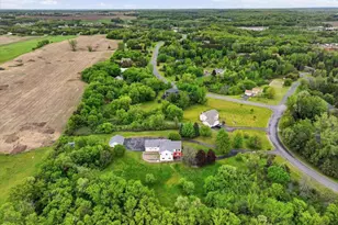 765 Oriole Ln, Hudson, WI 54016 - Photo 39