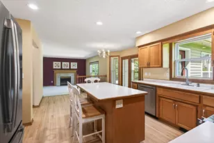 3771 Mt Vernon Ln, Woodbury, MN 55129 - Photo 11