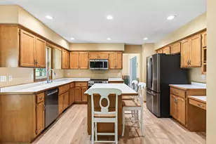 3771 Mt Vernon Ln, Woodbury, MN 55129 - Photo 13