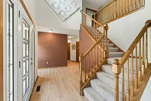 3771 Mt Vernon Ln, Woodbury, MN 55129 - Photo 3