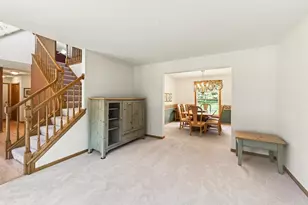 3771 Mt Vernon Ln, Woodbury, MN 55129 - Photo 9