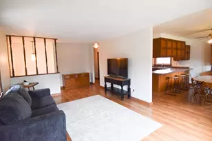 245 E Pleasant Ave, Warren, MN 56762 - Photo 5