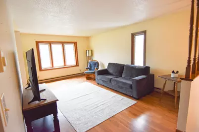 245 E Pleasant Avenue, Warren, MN 56762 - Photo 9