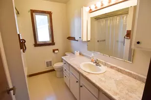 245 E Pleasant Ave, Warren, MN 56762 - Photo 11