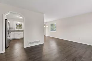 7516 Louisiana Ave N, Brooklyn Park, MN 55428 - Photo 5