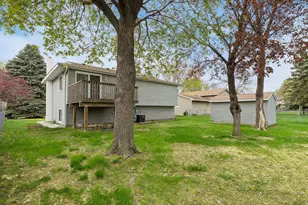 7516 Louisiana Ave N, Brooklyn Park, MN 55428 - Photo 39