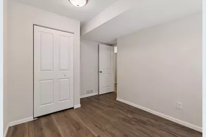 7516 Louisiana Avenue N, Brooklyn Park, MN 55428 - Photo 33