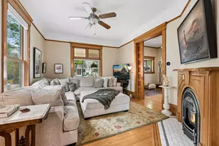 2717 Emerson Ave S, Minneapolis, MN 55408 - Photo 9