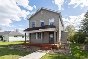 273 Elm St S, Prescott, WI 54021 - Photo 1