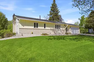 3865 Palisade Point, Eagan, MN 55122 - Photo 3