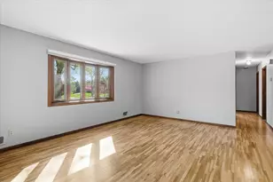 3865 Palisade Point, Eagan, MN 55122 - Photo 9