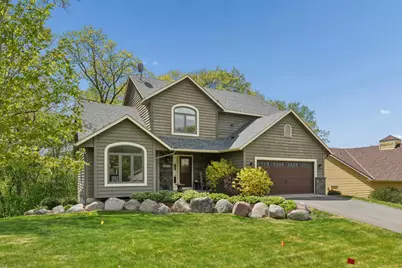 12054 Gantry Lane, Apple Valley, MN 55124 - Photo 3