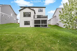 107 Maple Terrace, Waconia, MN 55387 - Photo 37